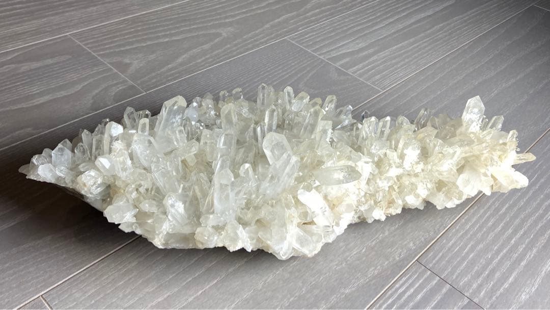 希少VEDA  ヒマラヤ カンチェンジュンガ水晶  BIGクラスター