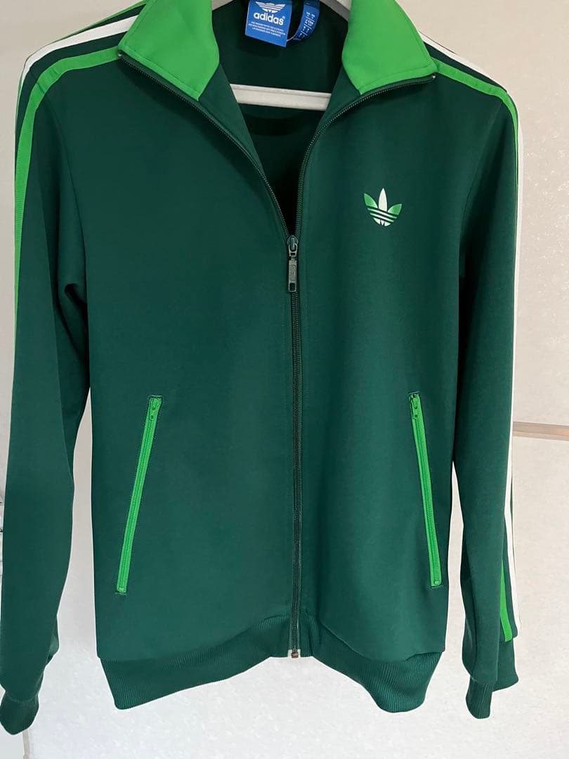 adidas original トラックジャケット