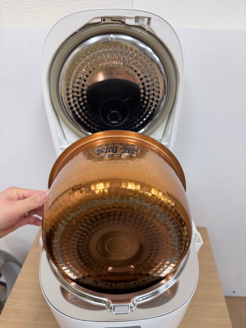 Panasonic IHジャー炊飯器SR-HX107 1.0L 2018年製