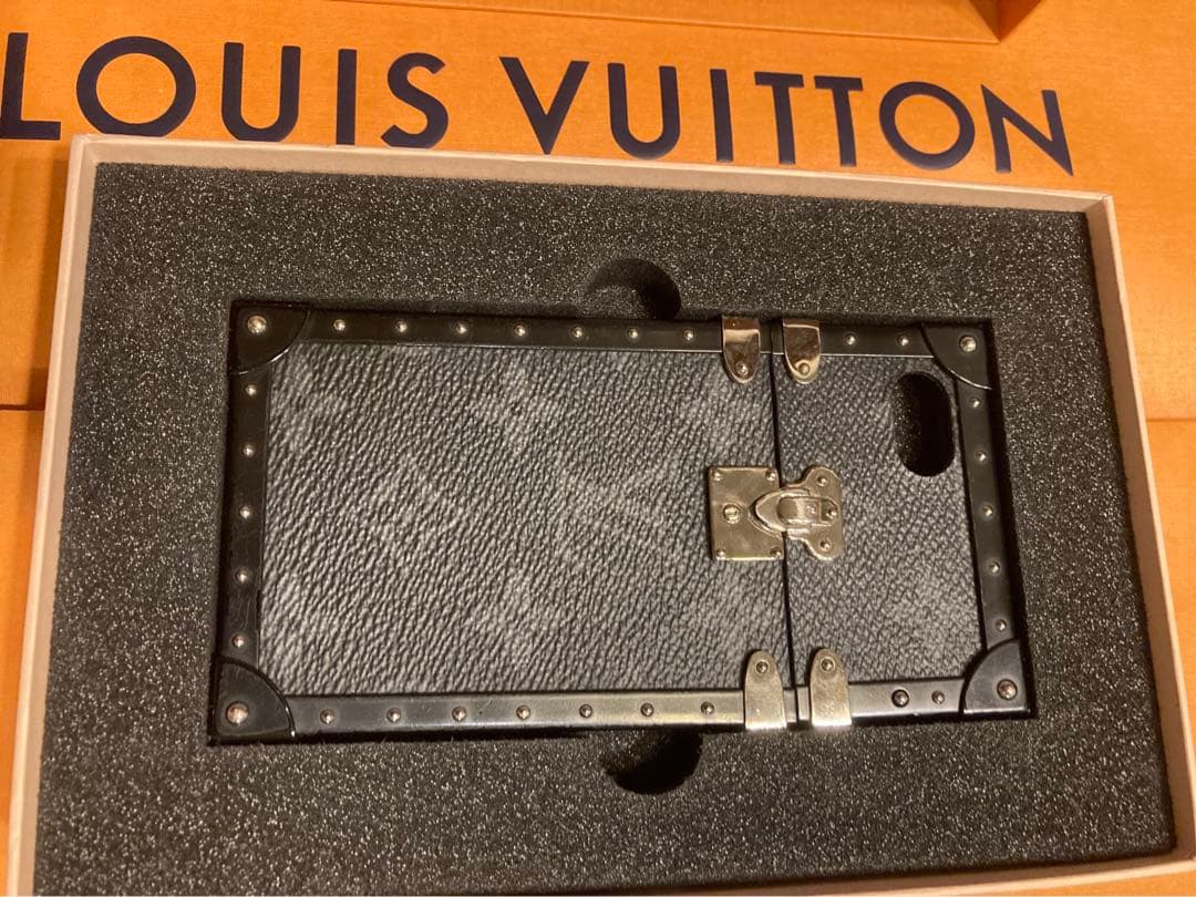 SK様 ルイヴィトン　iPhone SE2 iPhone8ケース