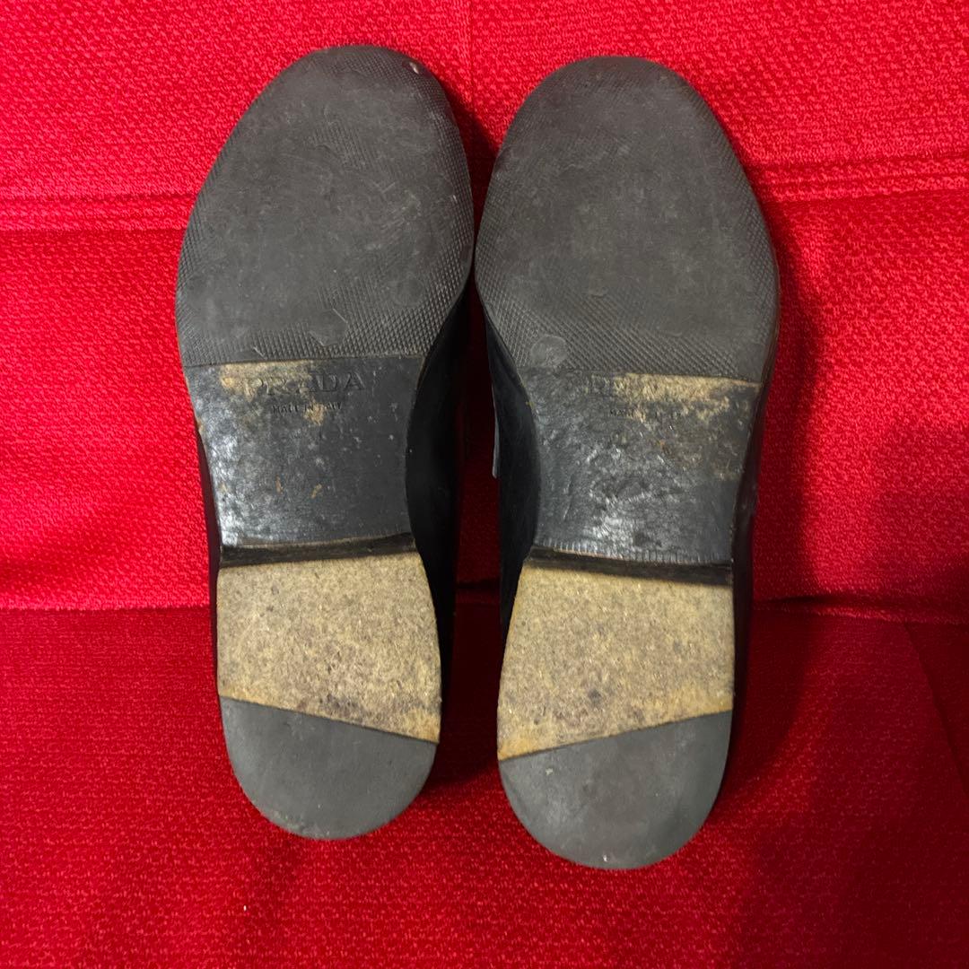 PRADA ブラック レザー ローファー
