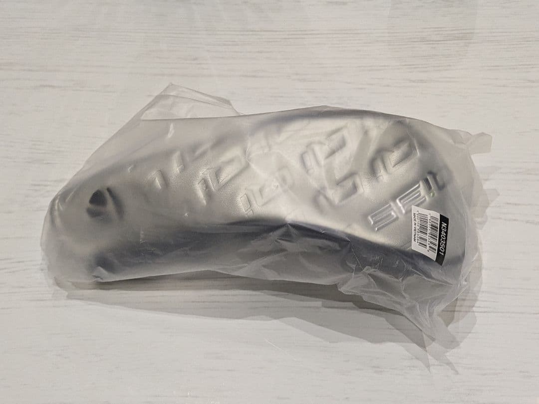 日本正規品 テーラーメイド Qi35 レスキュー ＃5 ヘッド＋ヘッドカバー