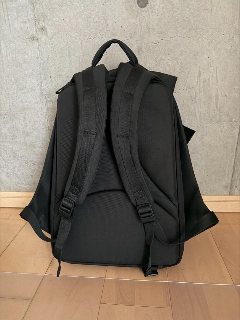 【美品】cote&ciel コートエシエル M 正規品・PC対応・立体構造