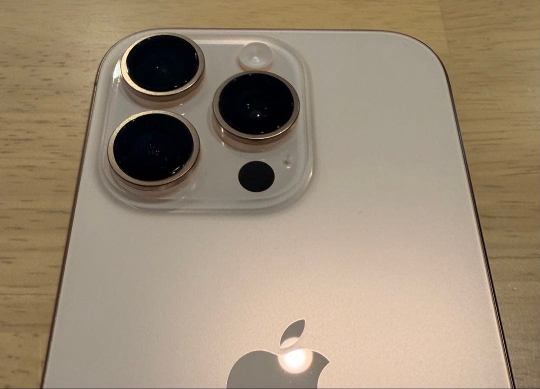 iPhone16pro256GB SIMフリー箱付属品完備NIMASOフィルム付