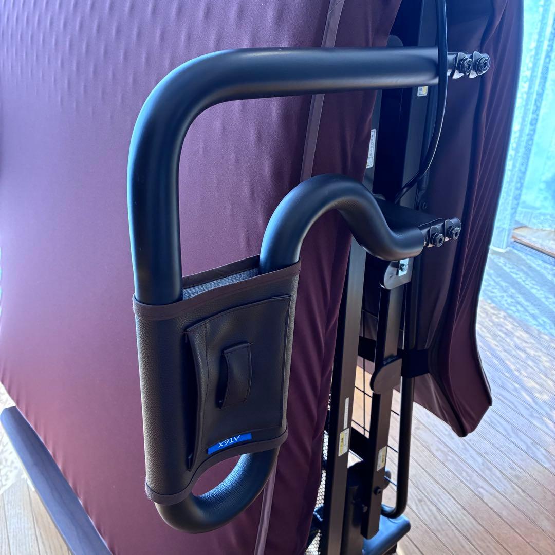 【美品】【送料込み！】ニトリ　ATEX アテックス　折りたたみ式　介護ベッドにも