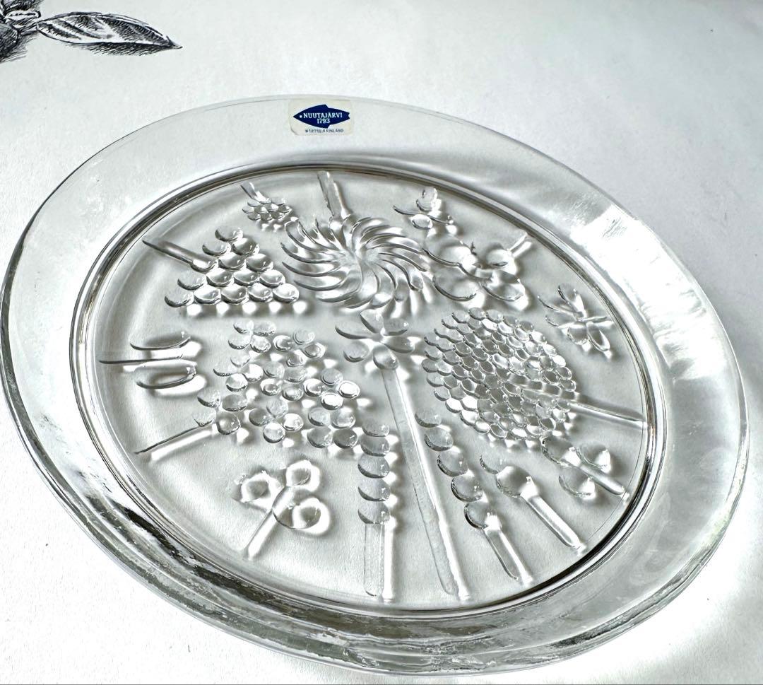 ヌータヤルヴィ フローラ　デザートプレートプレート　A