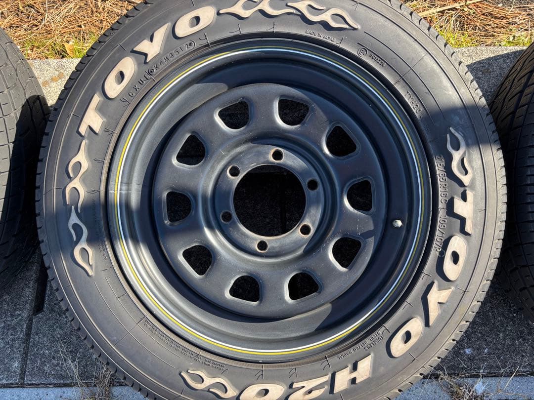 215/65R16 ハイエースetc ホイール４本