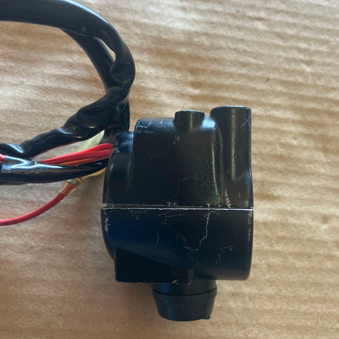 カワサキKZ1000MK2 ハンドルディマースイッチ右側(セルモーター)純正②