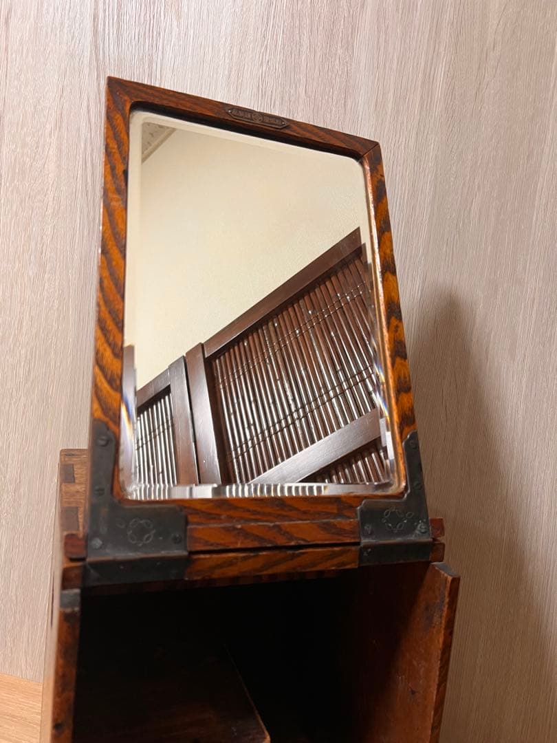 昭和レトロ 鏡付き木製小箪笥 虎斑木纹 化妆收纳