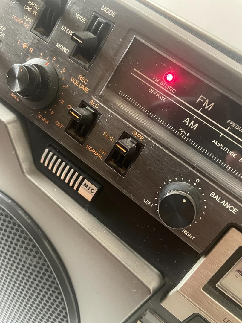 【通電確認済】AIWA TPR-820 アイワ　ラジカセ