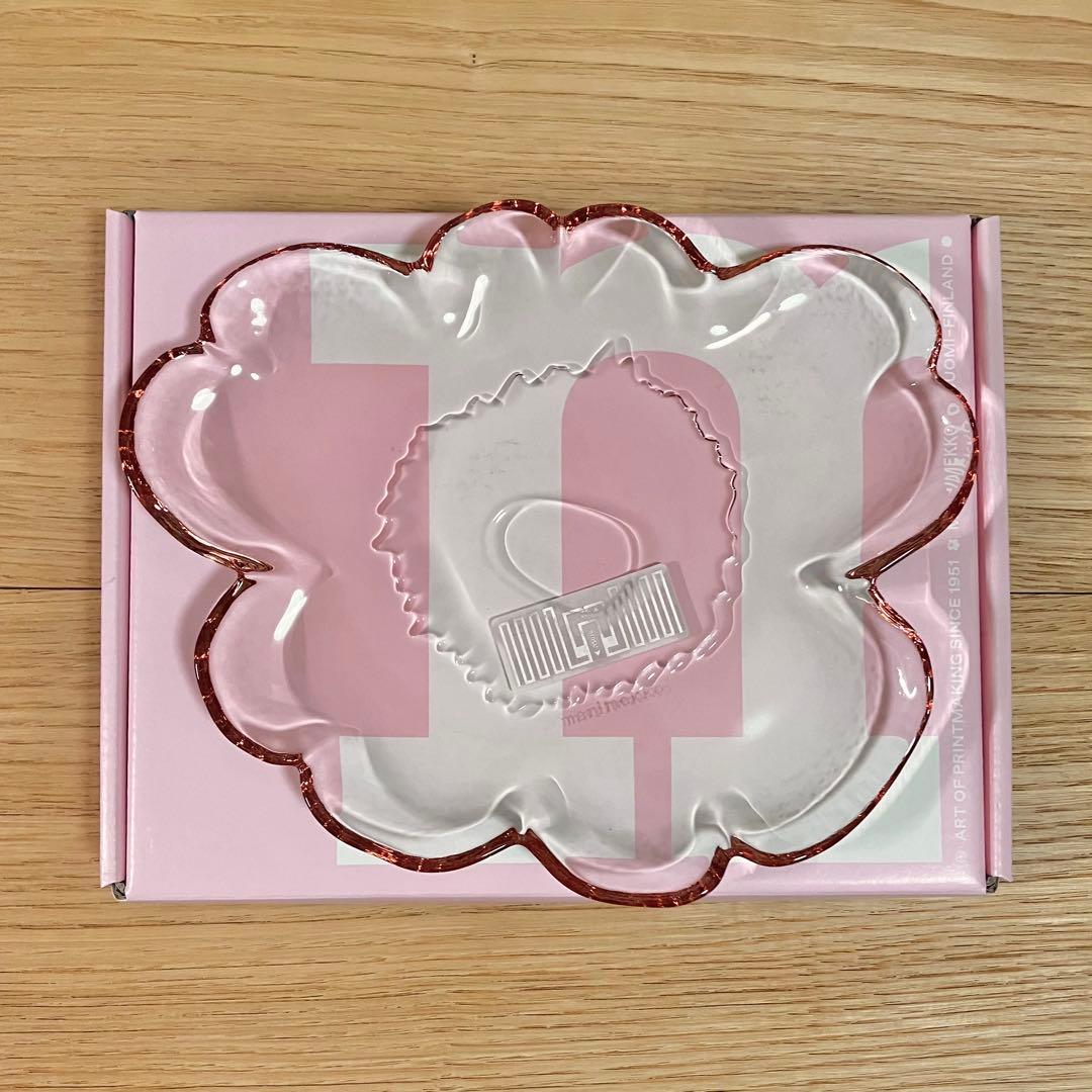 【新品未使用】マリメッコ　marimekko ウニッコ　ガラス　プレート　皿　桜