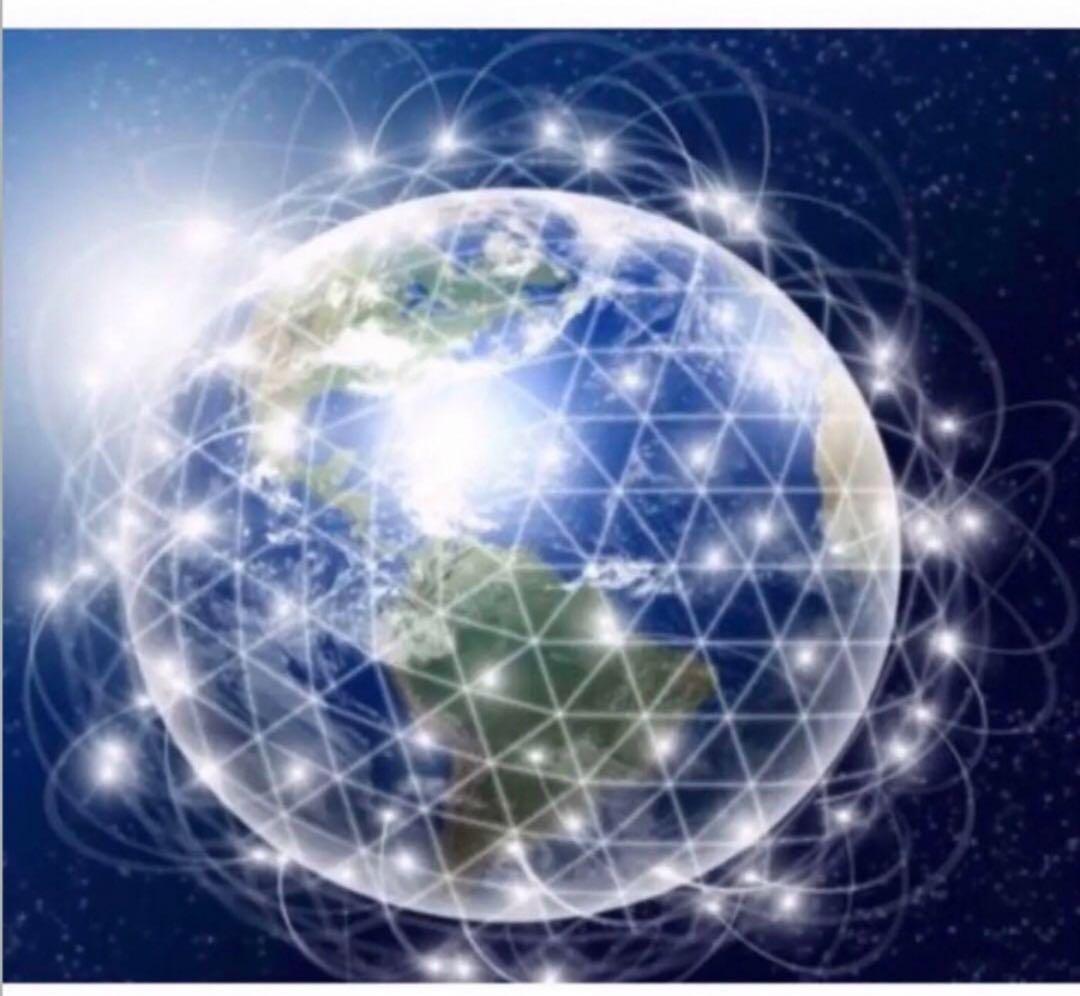 神聖幾何学フラーレン水晶 10mm水晶❣️宇宙エネルギー✨浄化✨引き寄せ✨