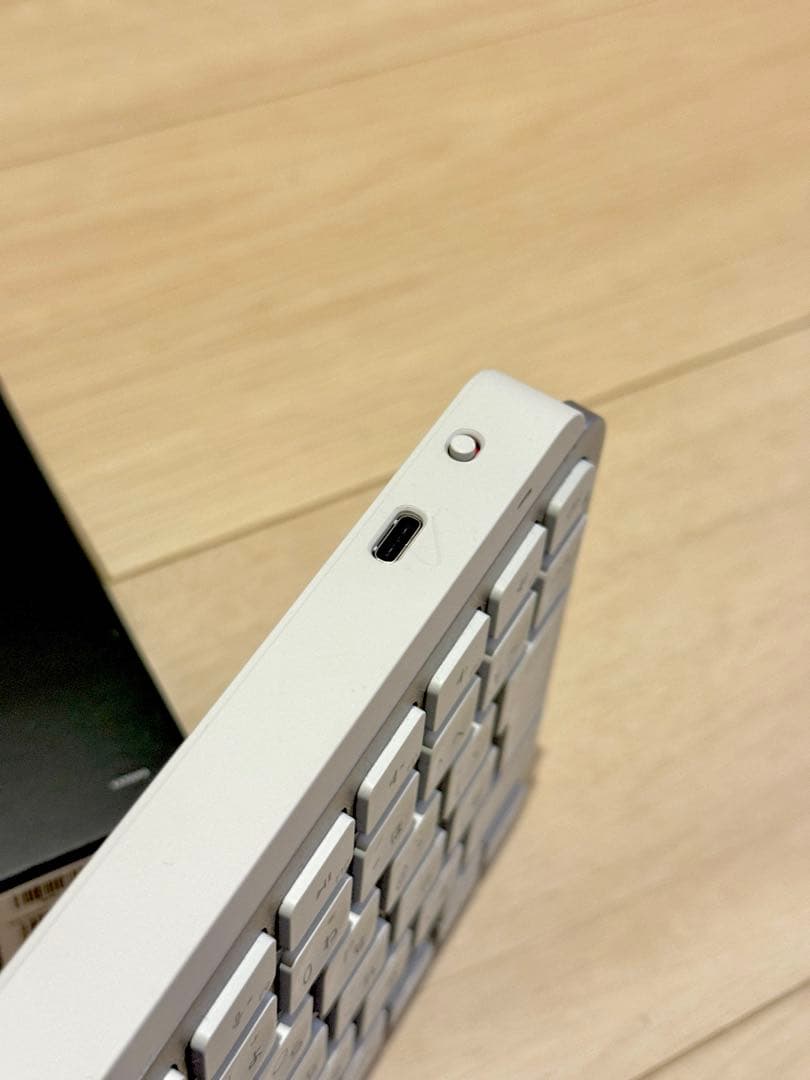 こ*こ様 【美品】ロジクール MX KEYS MINI ホワイト 日本語配列