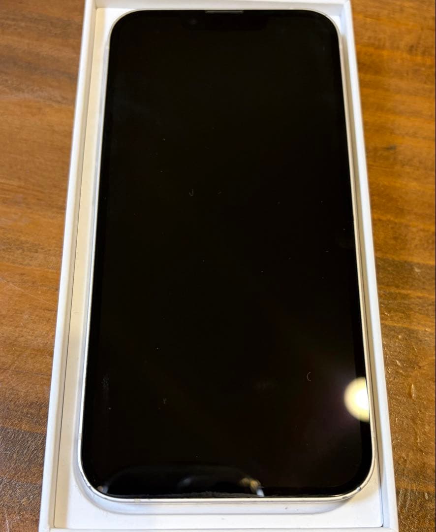 Apple iPhone13 ホワイト スターライト 256GB