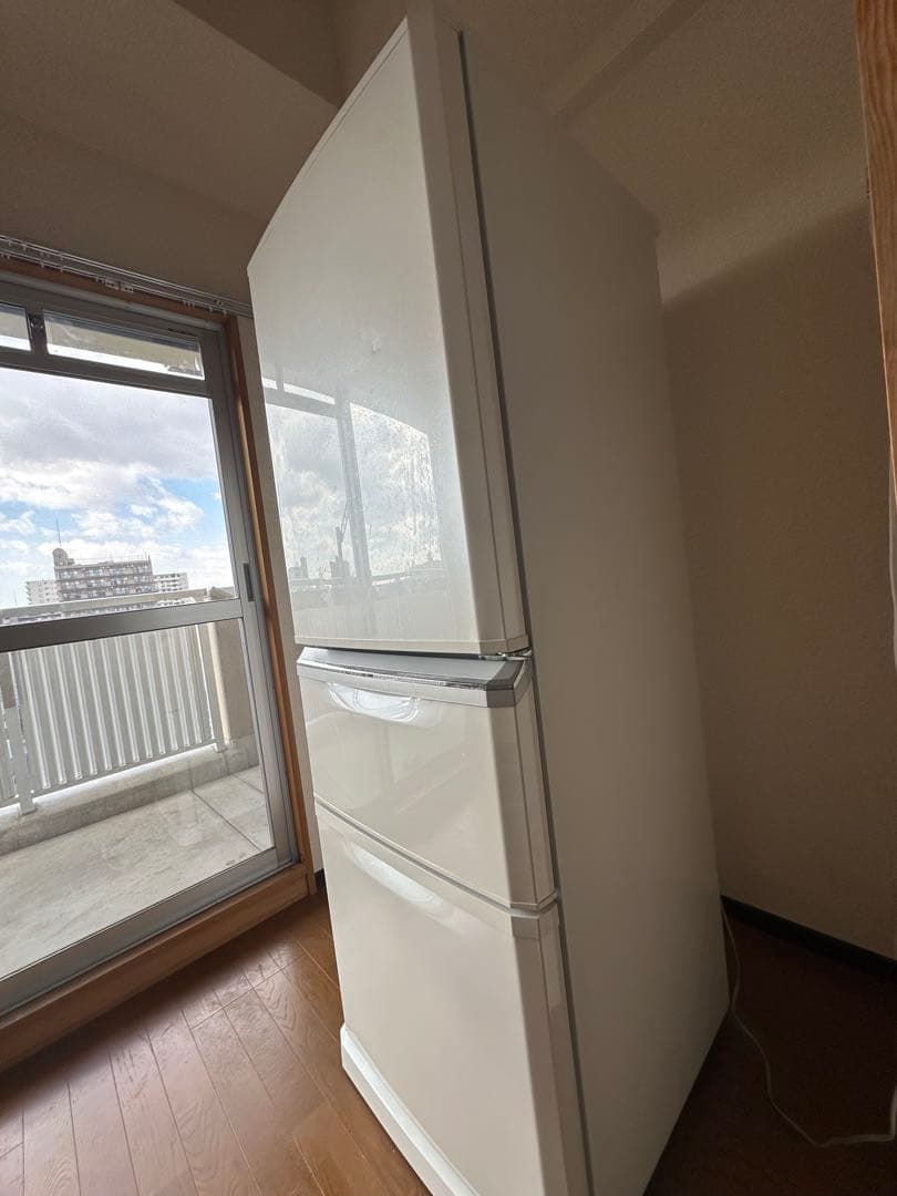 【美品】　【値下げ】三菱冷凍冷蔵庫 335L 3ドア MR-C34C-W