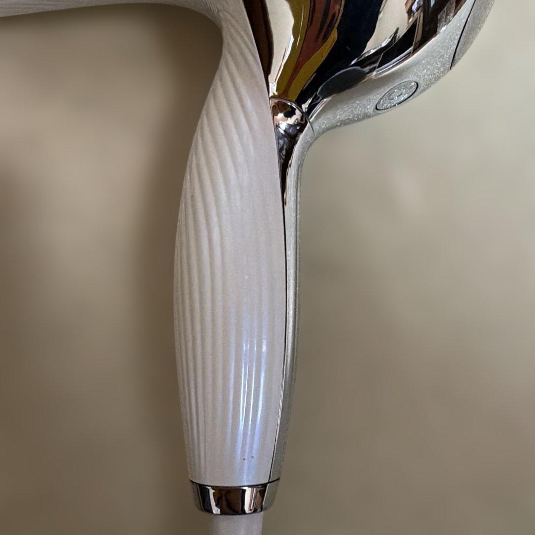 リファ　ビューテック　ドライヤー