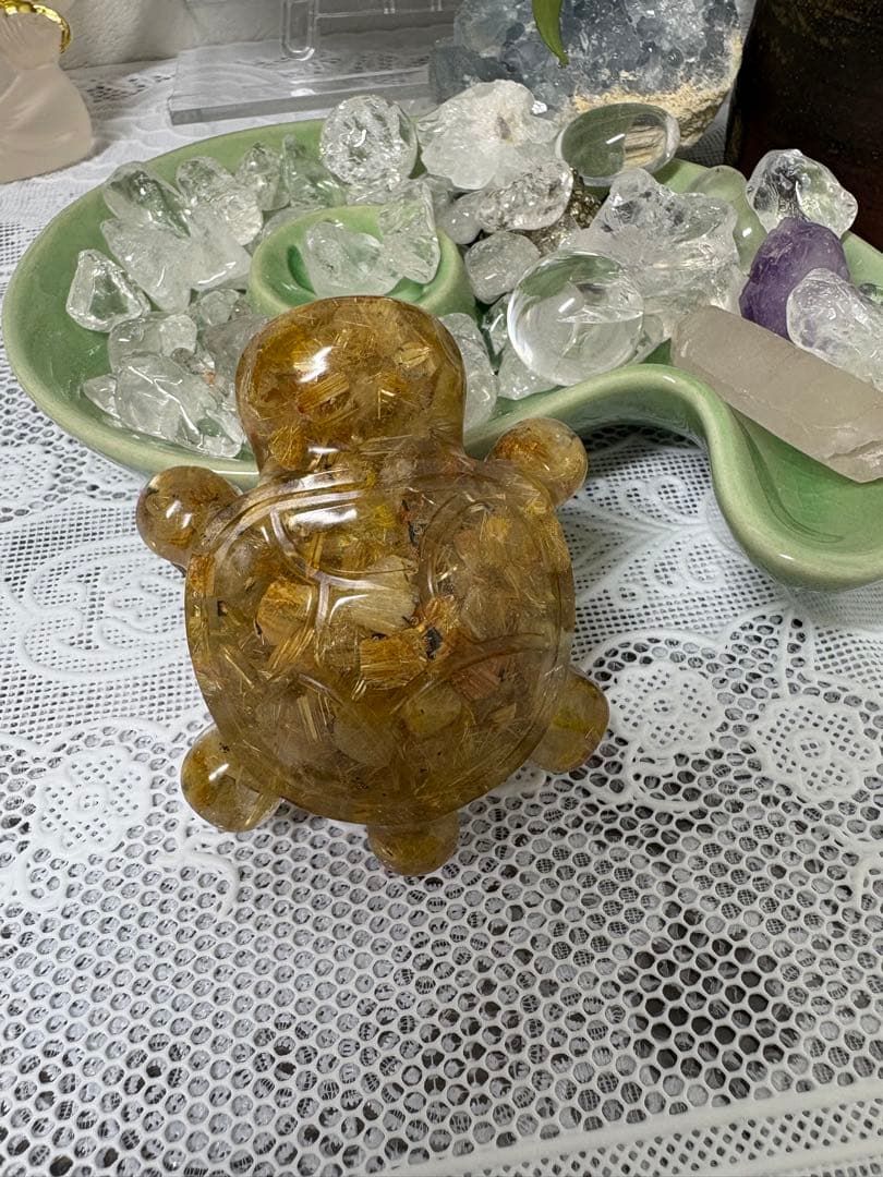 オルゴナイト まん丸カメさん ゴールドルチルクォーツ なるべく金線が多めの石