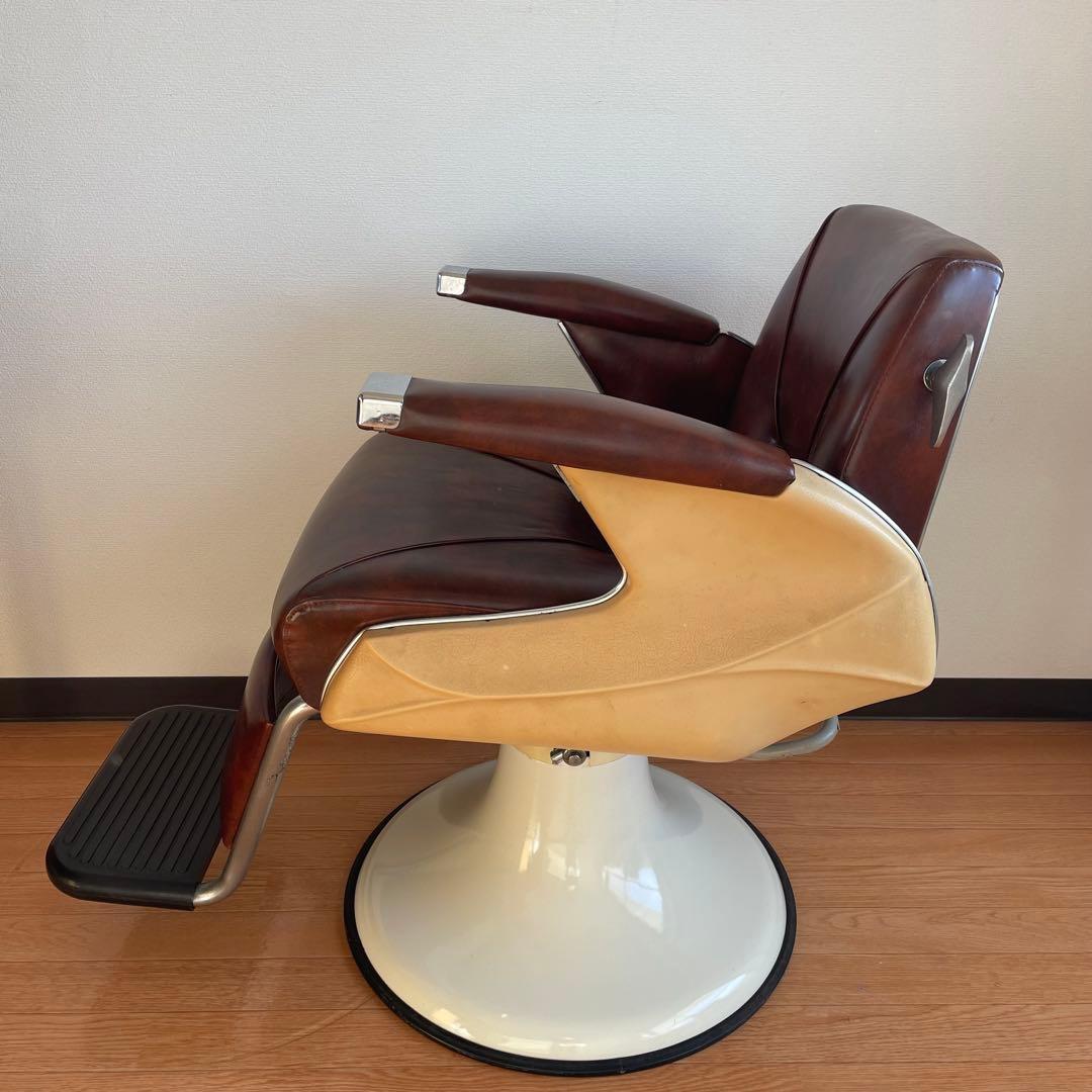 2月末まで 静岡県【直接取引限定】バーバーチェア 回転式　昭和レトロ　椅子