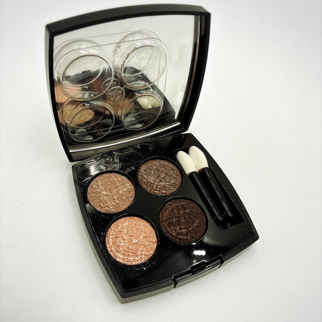 シャネル レ キャトル オンブル ツイード 04 ツイード ブラン エ ローズ