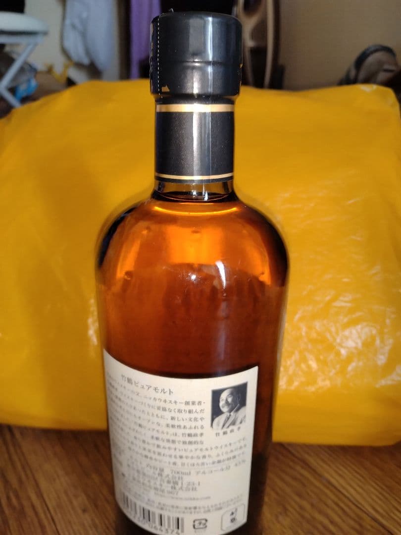 竹鶴　ウィスキー　ニッカ　ピュアモルト