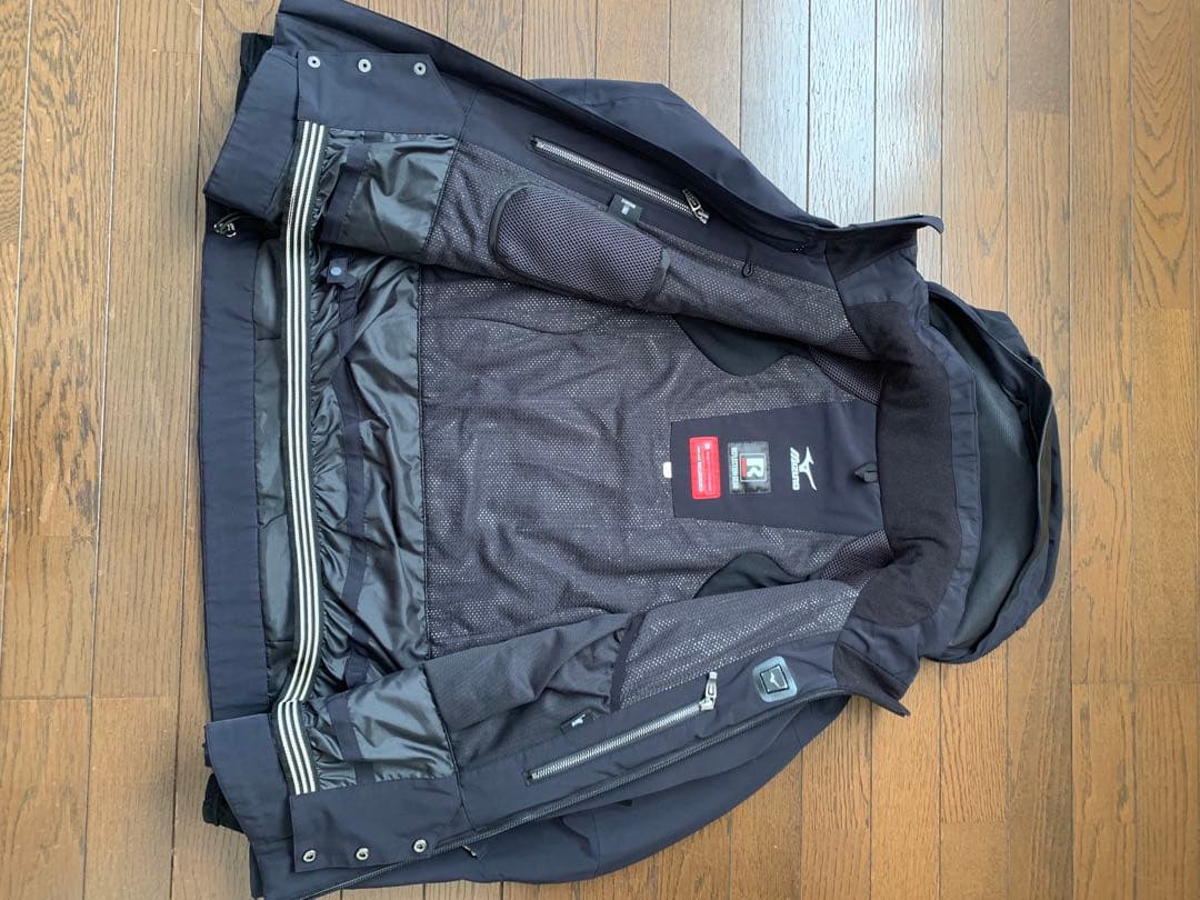 ミズノ スキーウェア ヒーター付き 上位モデル 1/2ジャケット画像