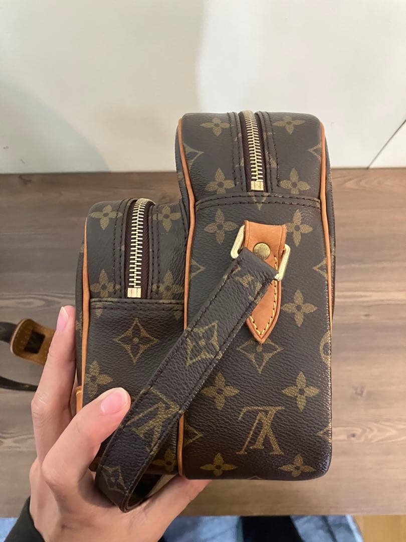 ルイヴィトン　ナイル　ショルダーバッグ