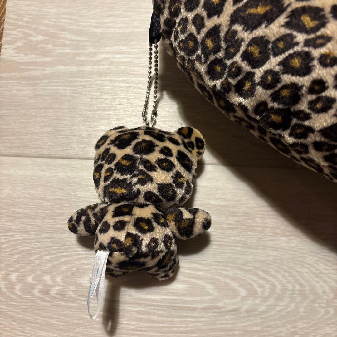 激レア サンリオ ハローキティ ヒョウ柄 ハート型 クッション