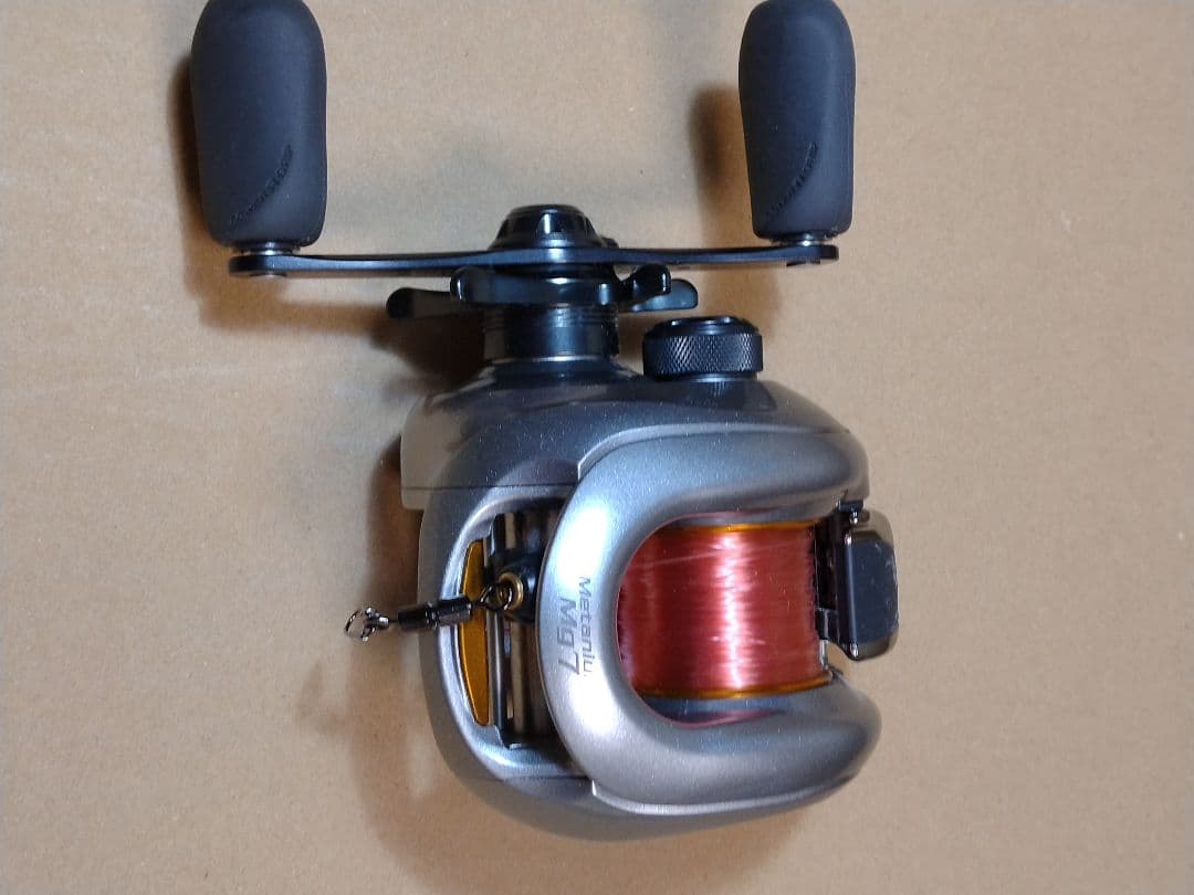中古良品　シマノ 07メタニウムMg7 右ハンドル