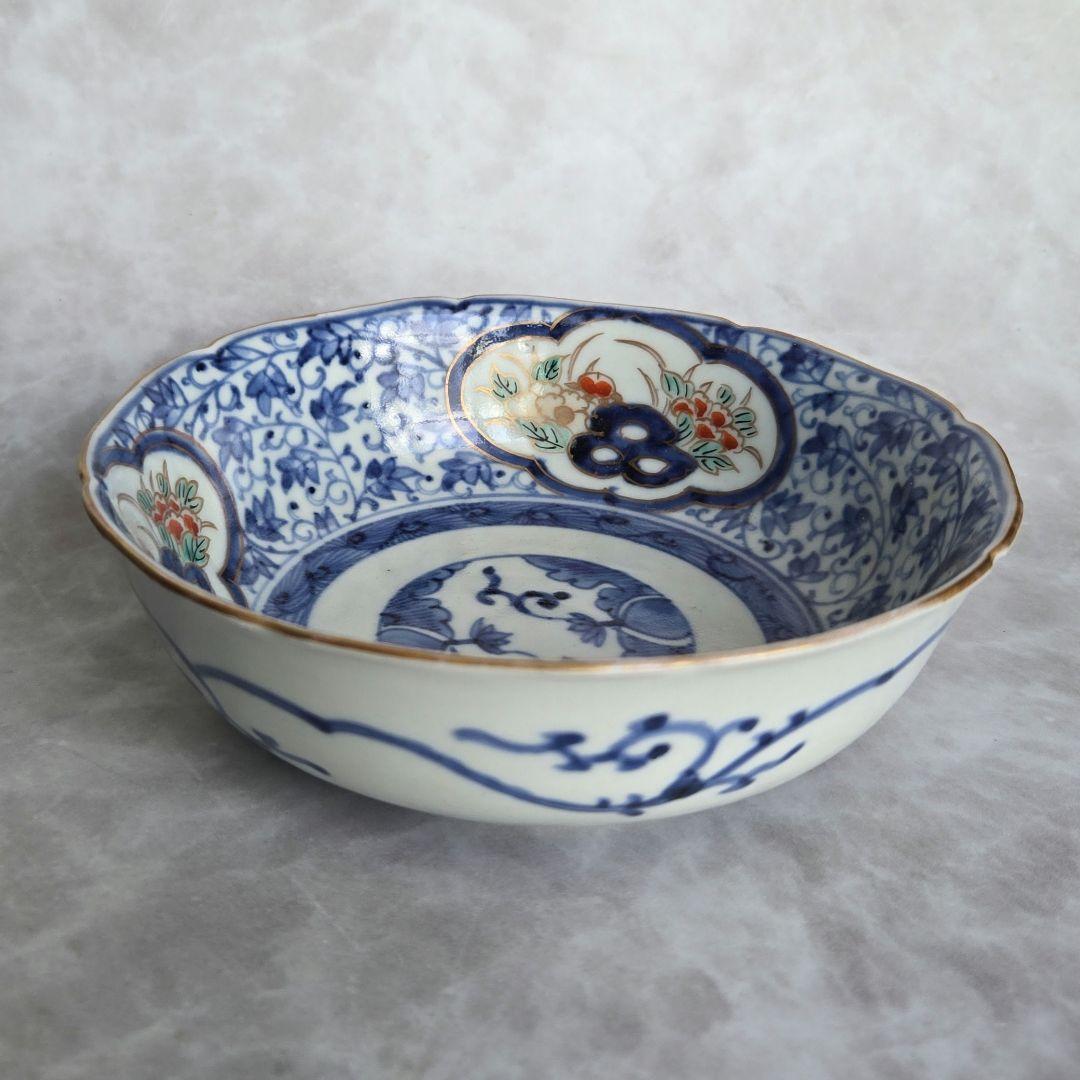 古伊万里　花唐草　深皿　江戸時代　染付　金彩　赤絵　金直し　金継ぎ　アンティーク