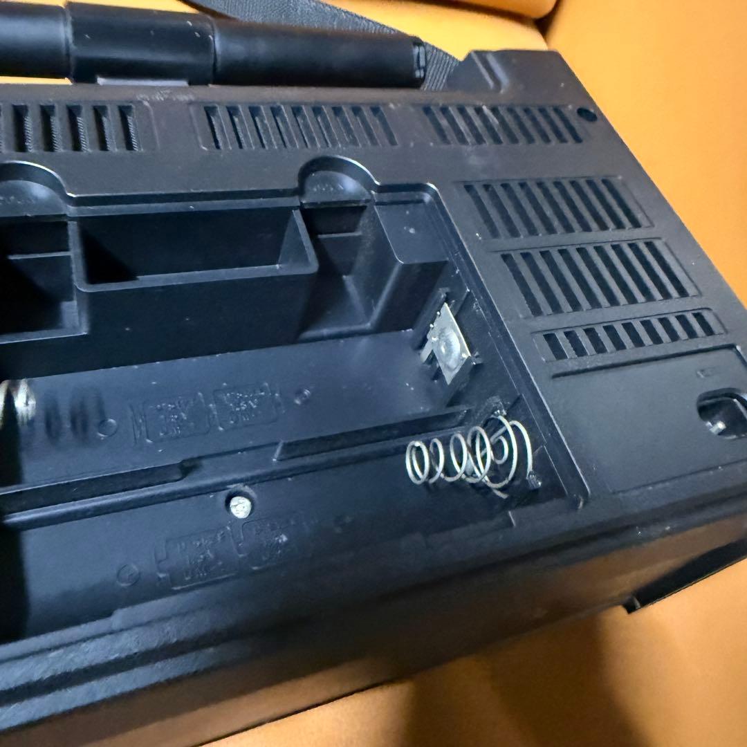 National Panasonic Cougar RF-2200 BCLラジオ