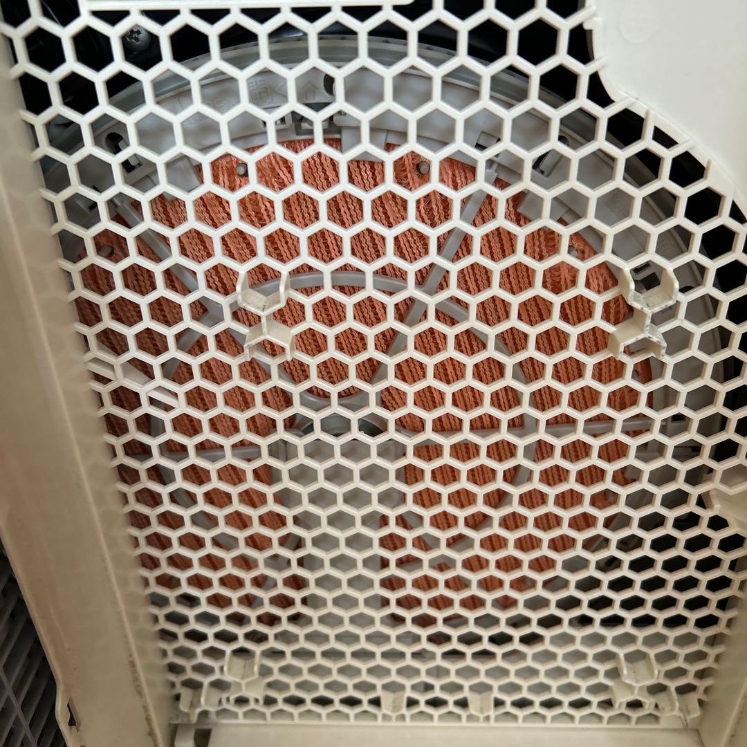 DAIKINダイキン ストリーマ空気清浄機　 MCK70T-W ホワイト