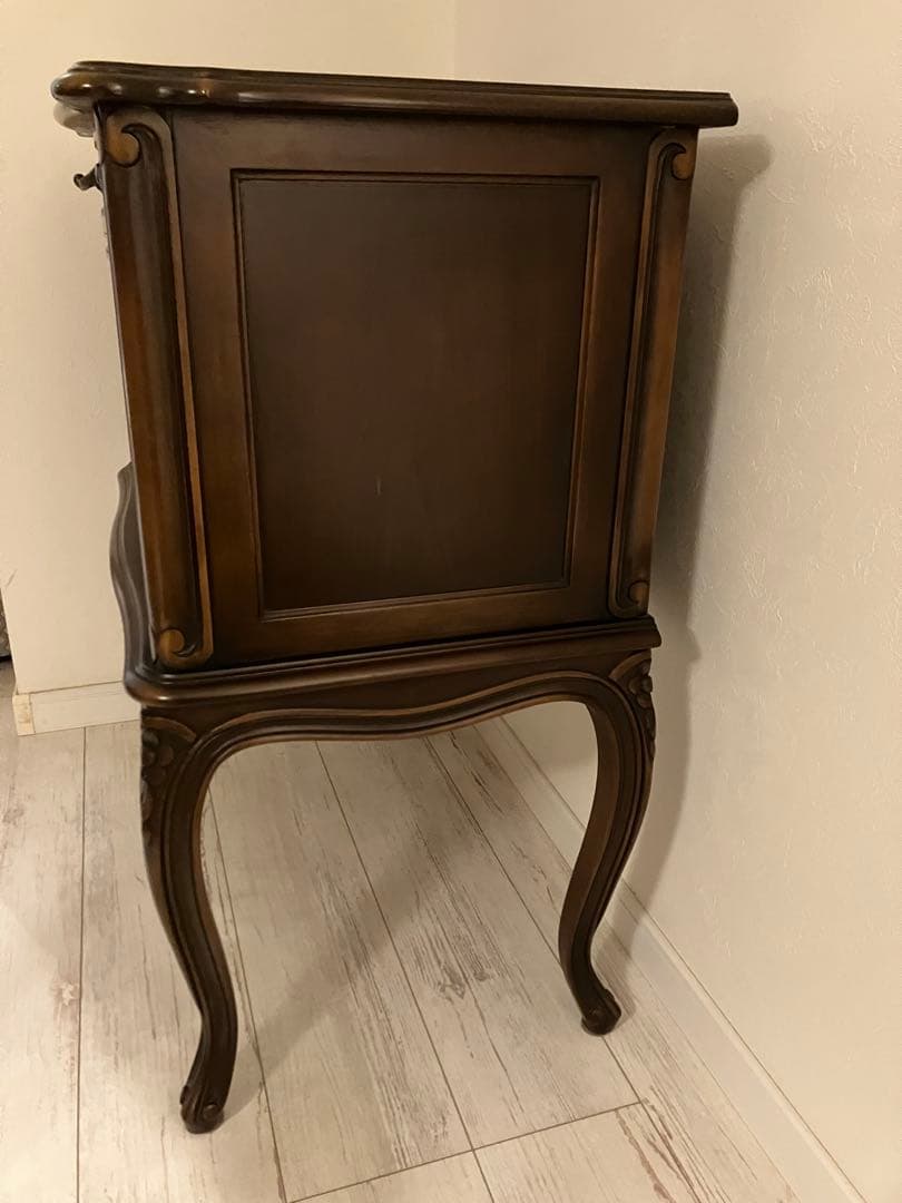 カリモク家具　ドマーニ　サイドチェスト