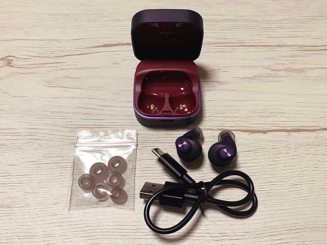 不破湊 AVIOT コラボワイヤレスイヤホン