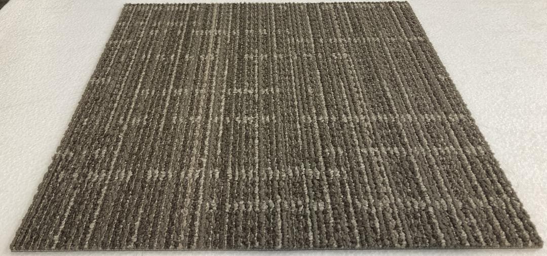 ＊masa＊　タイルカーペット８７枚　新品・未使用　国内メーカー