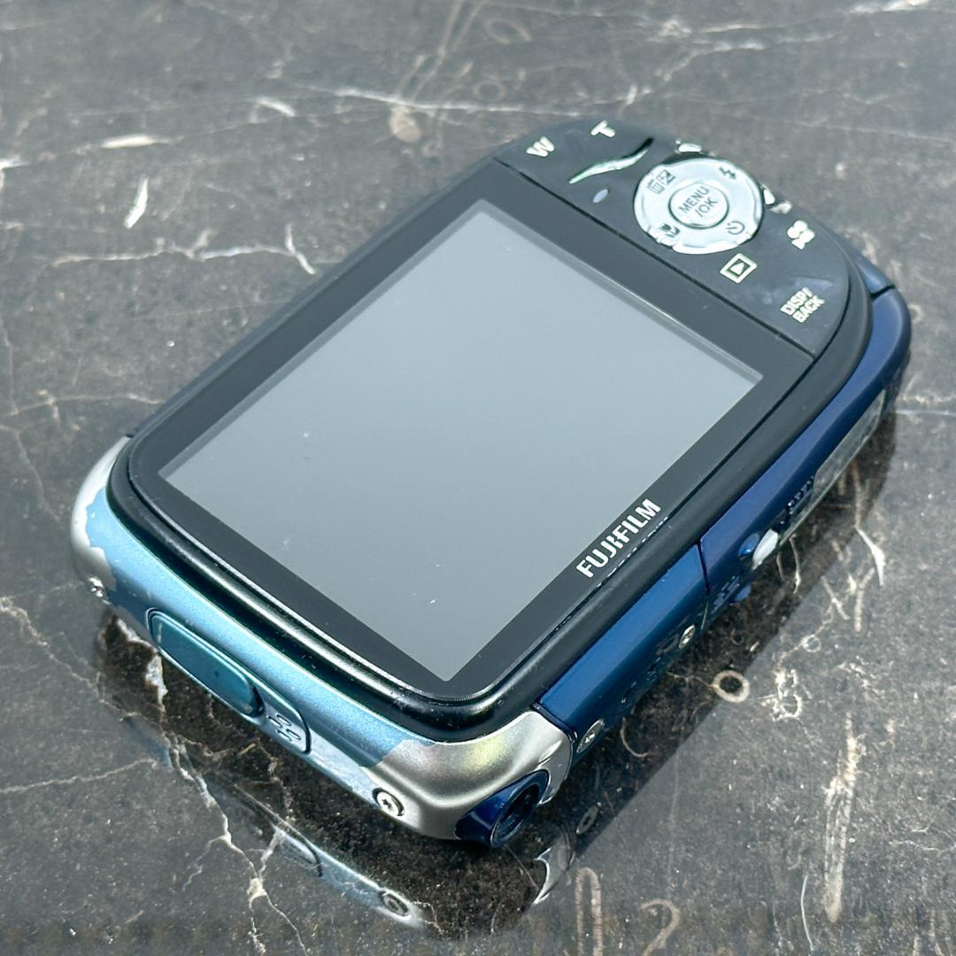 FUJIFILM フジフィルム FINEPIX XP10
