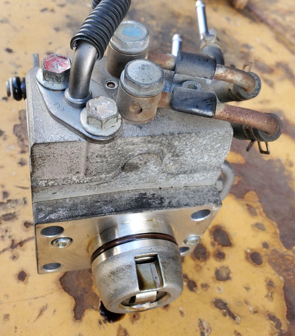 高圧ポンプ AZワゴン MJ22S ターボ　ワゴンR MH22S 燃料ポンプ