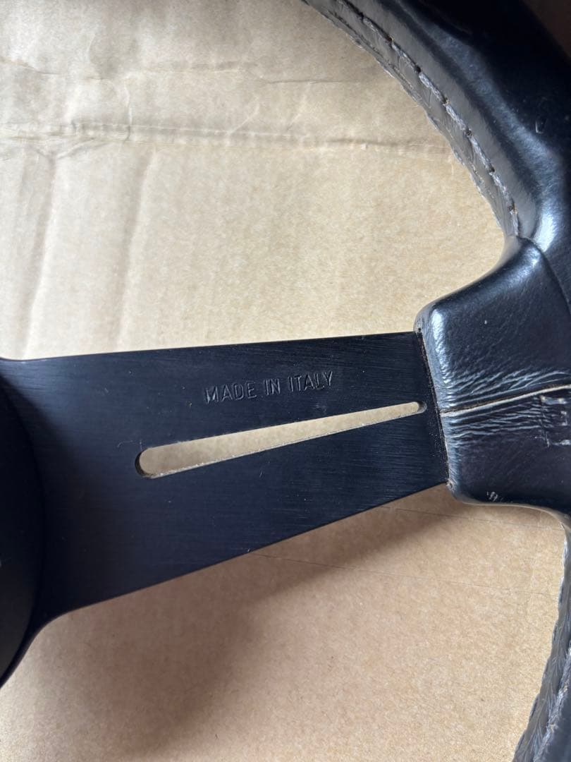 リ*エ様 Nardi 3スポーク ステアリング ブラック