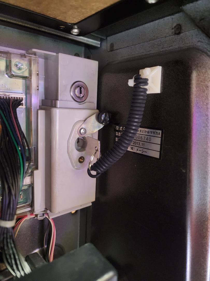 そ*そ様 5号機　パチスロ実機　魔法少女まどか☆マギカ　不要機付