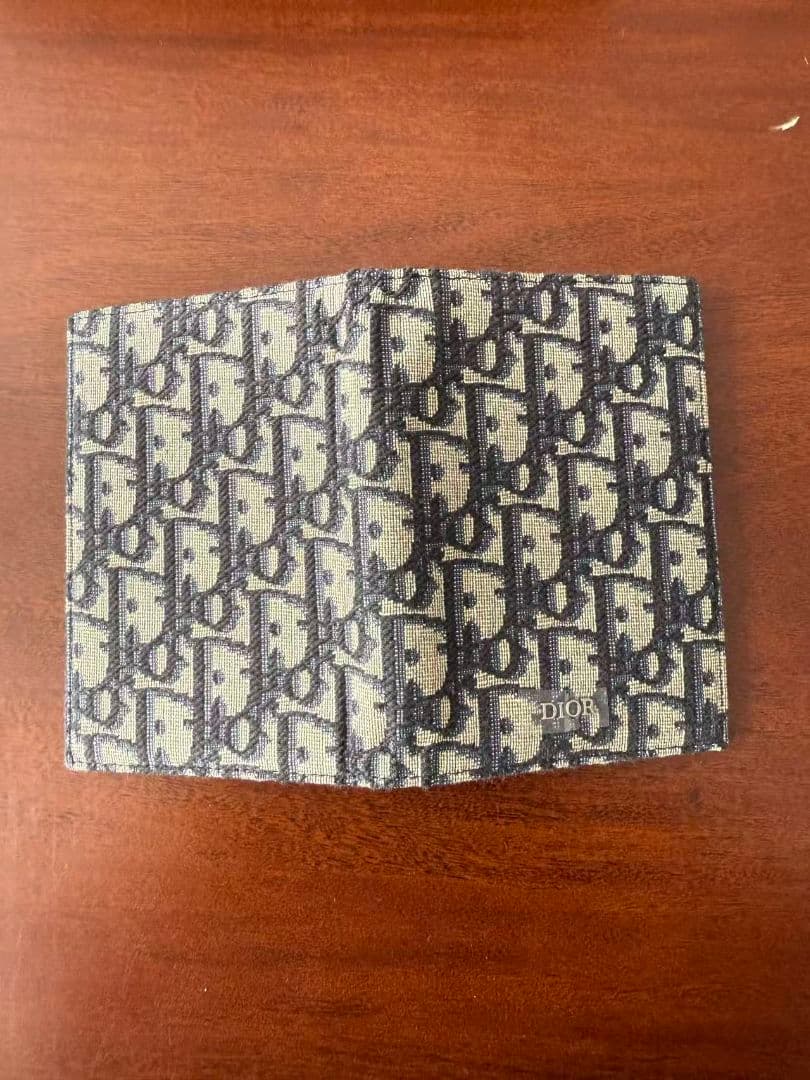 新品同様 Dior パスポートケース キャンバス