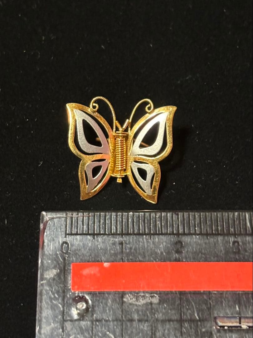 K18 蝶のブローチ 金色と銀色