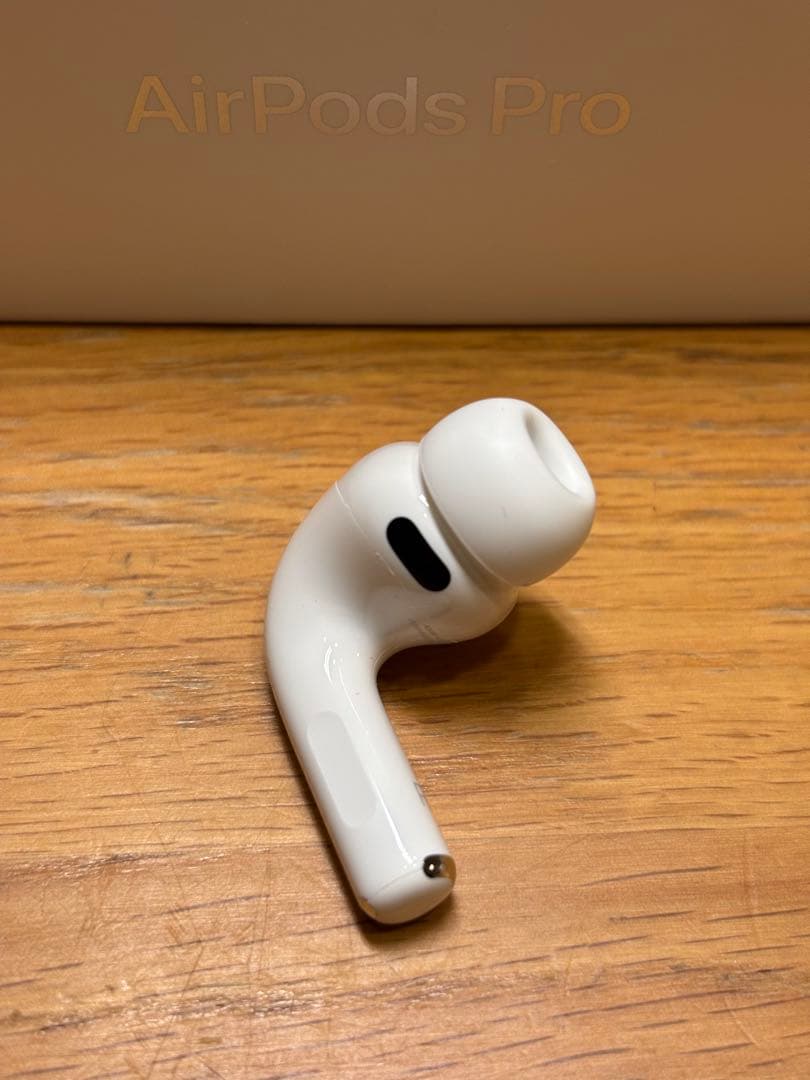 新品　AirPods Pro 3 正規品　右耳のみ(R)