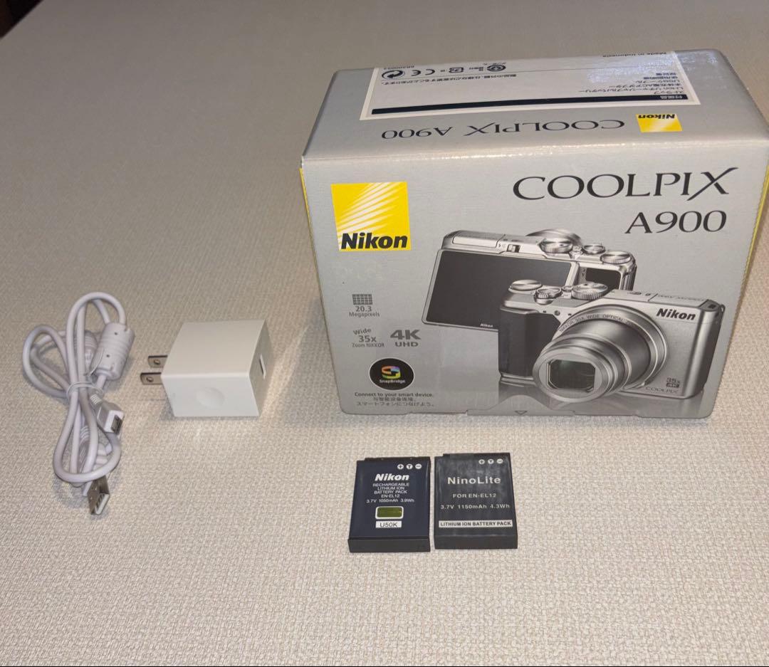 【美品】Nikon COOLPIX A900 シルバー　デジタルカメラ