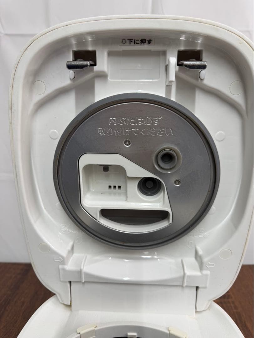 【美品】ZOJIRUSHI 象印 NW-US07 圧力IH炊飯ジャー 炎舞炊き