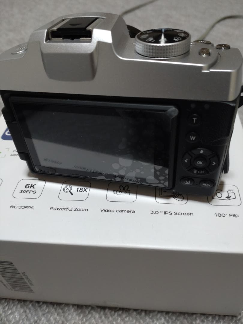 84MP デジタルカメラ 6K動画対応