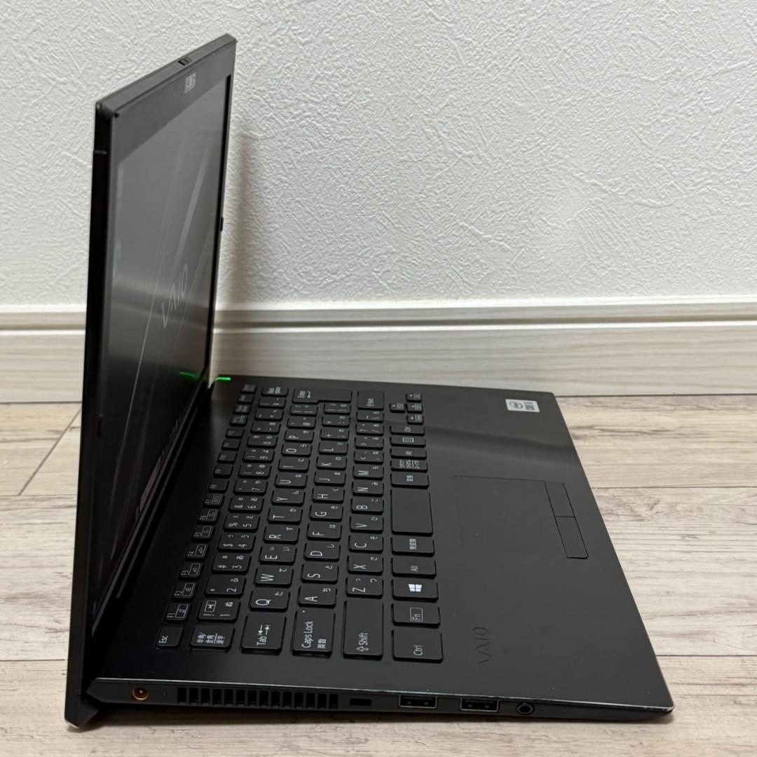 【即戦力♩薄型♫】VAIO Pro PG Core i5 8G SSD256GB