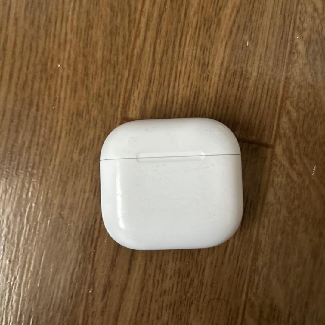 J*よ様 AirPods 4 アクティブノイズキャンセリング搭載 正規品 値下げ