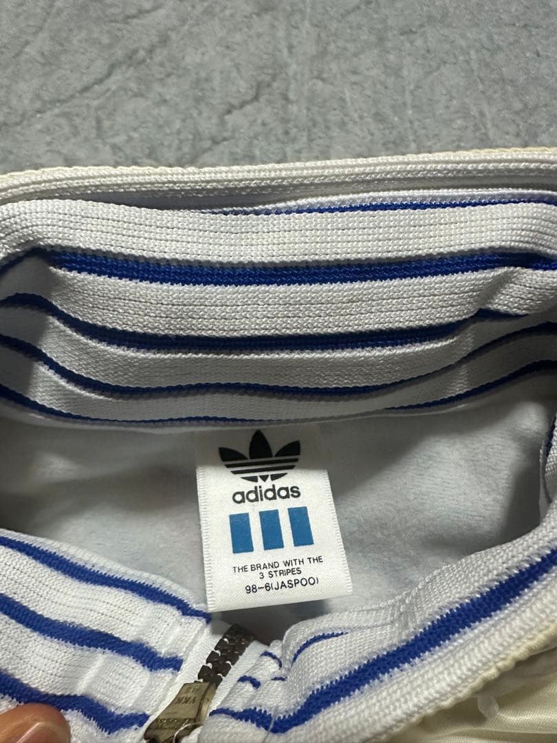 adidas サッカー日本代表 ドーハジャージ　上下セット