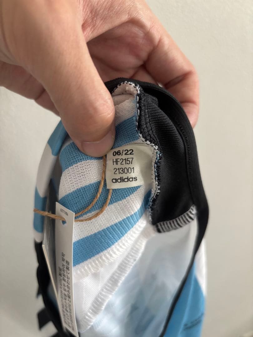 国内正規メッシ 2022カタールW杯 アルゼンチン　オーセンティックユニフォーム