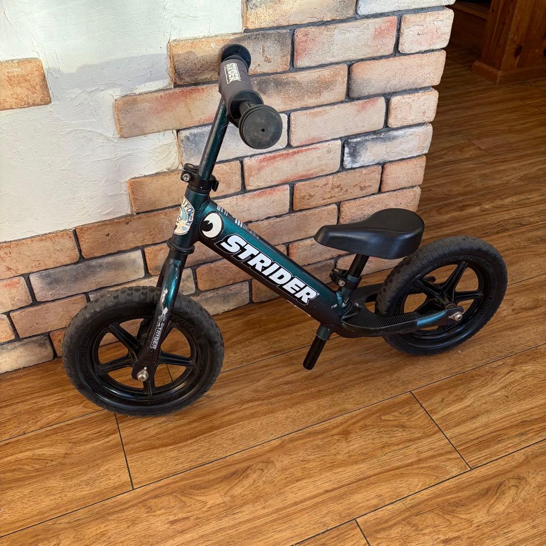 希少カラー ストライダー STRIDER PRO 12インチ メタリックアクア