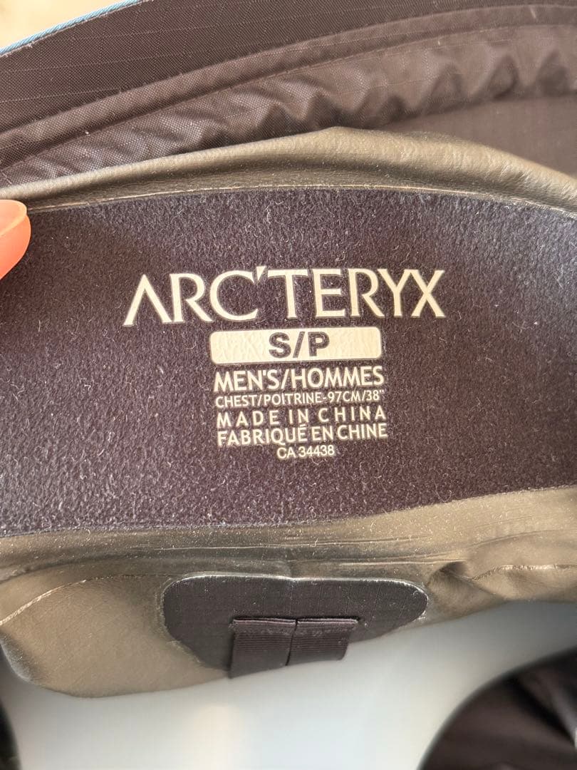 arcteryxアークテリクス　betasl レギオンブルー